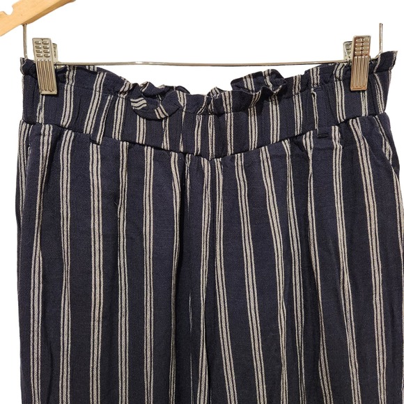 Hollister Womens Ultra High Rise Striped Wide Leg Pants Size Medium Coastal - Picture 2 of 11